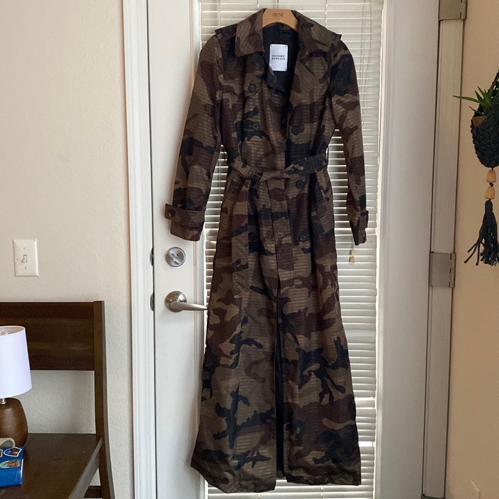 Long designer army trench coat.